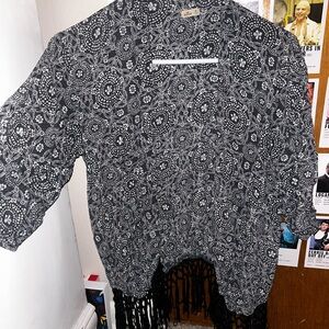 Black and White Patterned shawl with Fringe